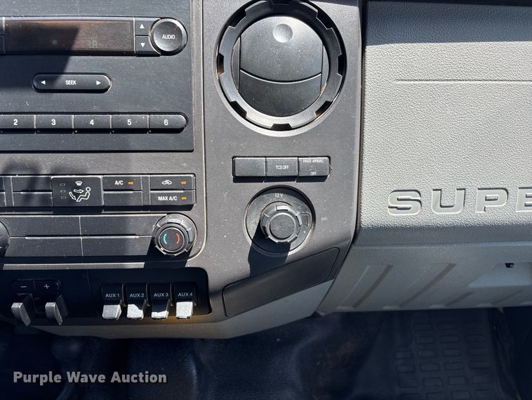 image for item EW0058 2012 Ford F350 Super Duty Ext. Cab dump bed pickup truck