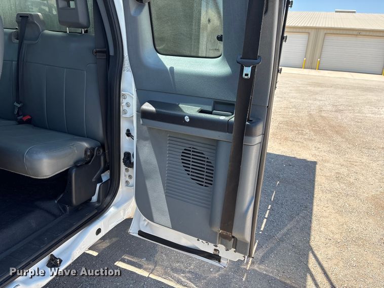 image for item EW0058 2012 Ford F350 Super Duty Ext. Cab dump bed pickup truck