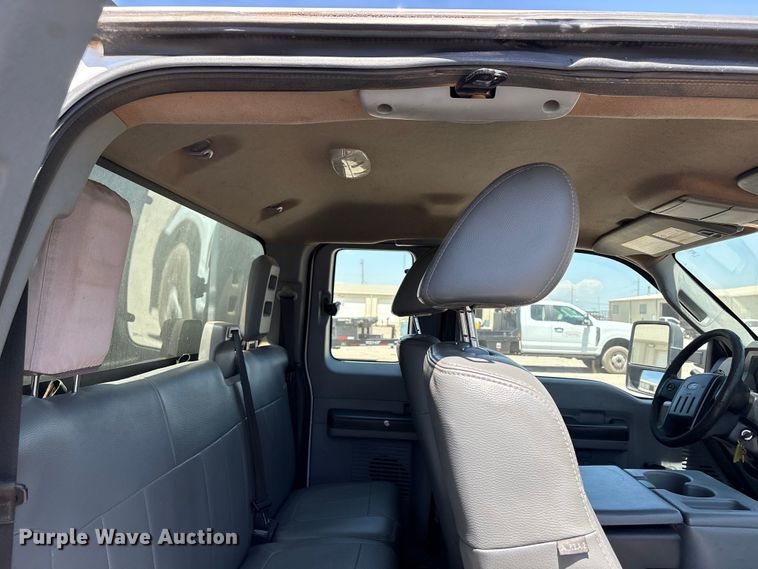 image for item EW0058 2012 Ford F350 Super Duty Ext. Cab dump bed pickup truck