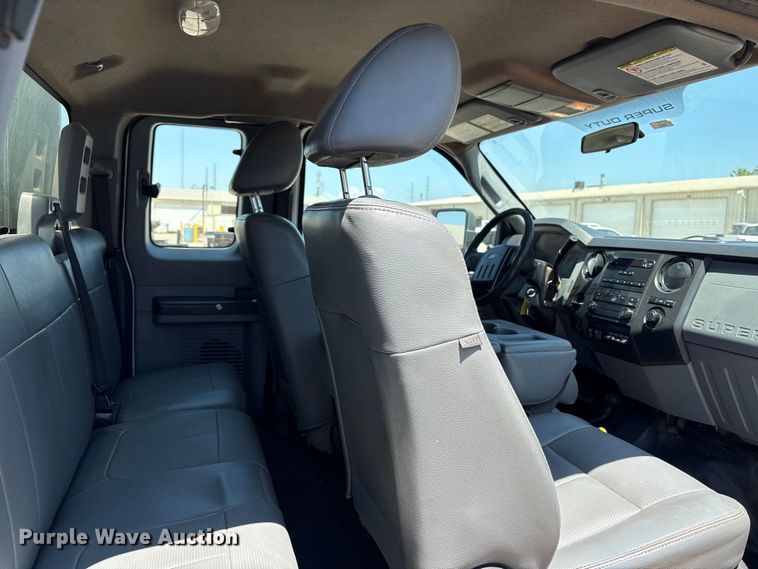 image for item EW0058 2012 Ford F350 Super Duty Ext. Cab dump bed pickup truck