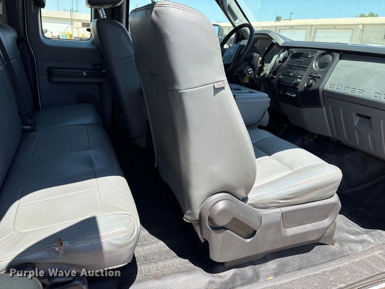 image for item EW0058 2012 Ford F350 Super Duty Ext. Cab dump bed pickup truck