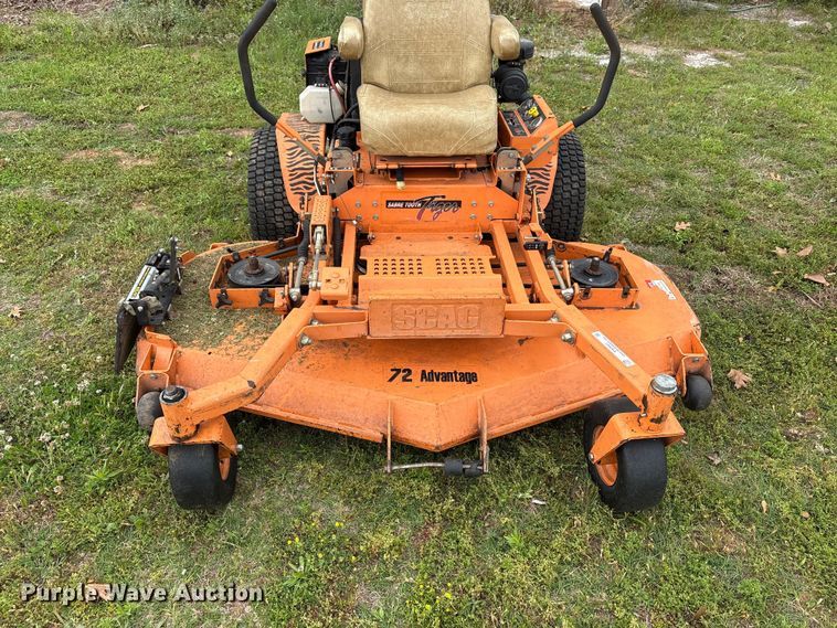 image for item EW0067 Scag STT-31BSD ZTR lawn mower