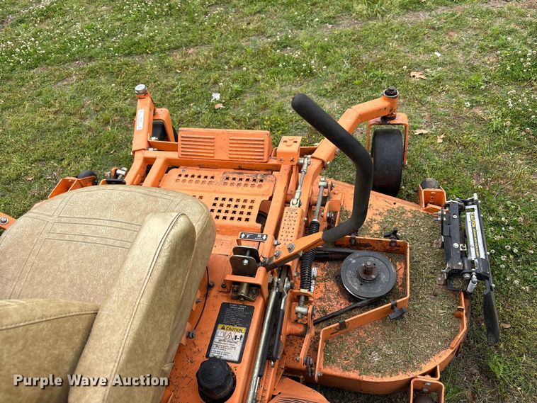 image for item EW0067 Scag STT-31BSD ZTR lawn mower