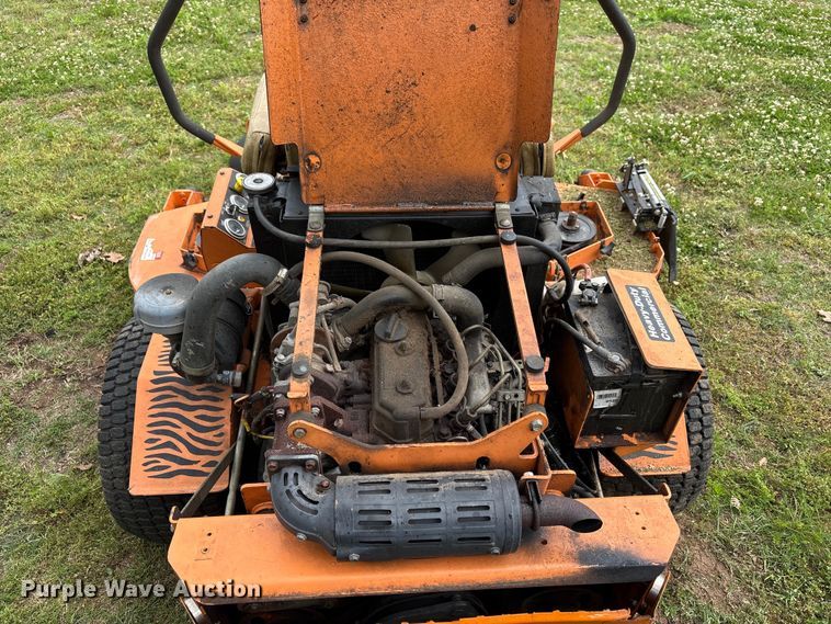image for item EW0067 Scag STT-31BSD ZTR lawn mower