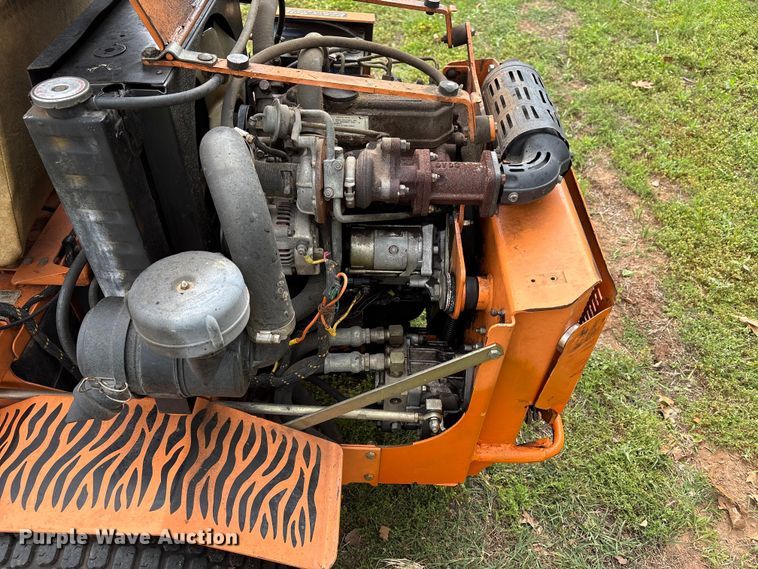 image for item EW0067 Scag STT-31BSD ZTR lawn mower