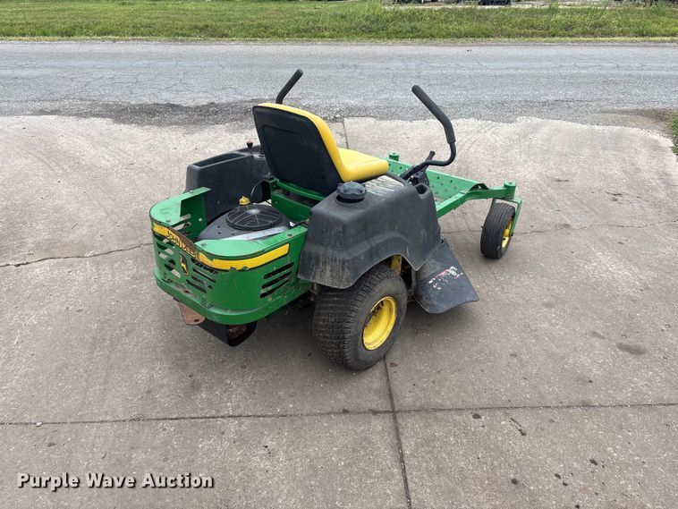 image for item EW0071 2011 John Deere 2225 42C ZTR lawn mower