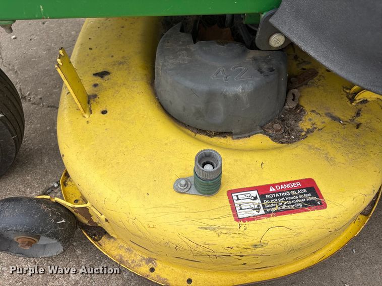 image for item EW0071 2011 John Deere 2225 42C ZTR lawn mower