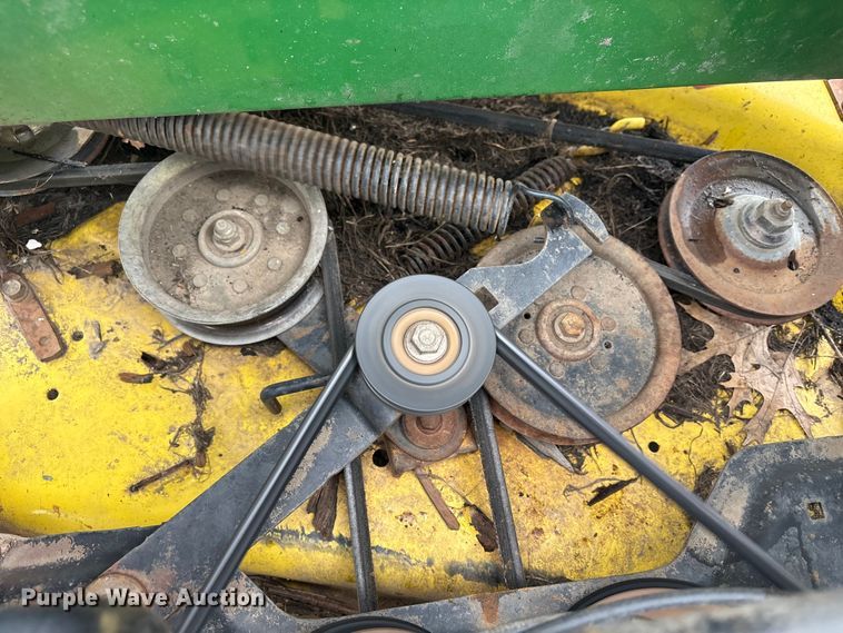 image for item EW0071 2011 John Deere 2225 42C ZTR lawn mower