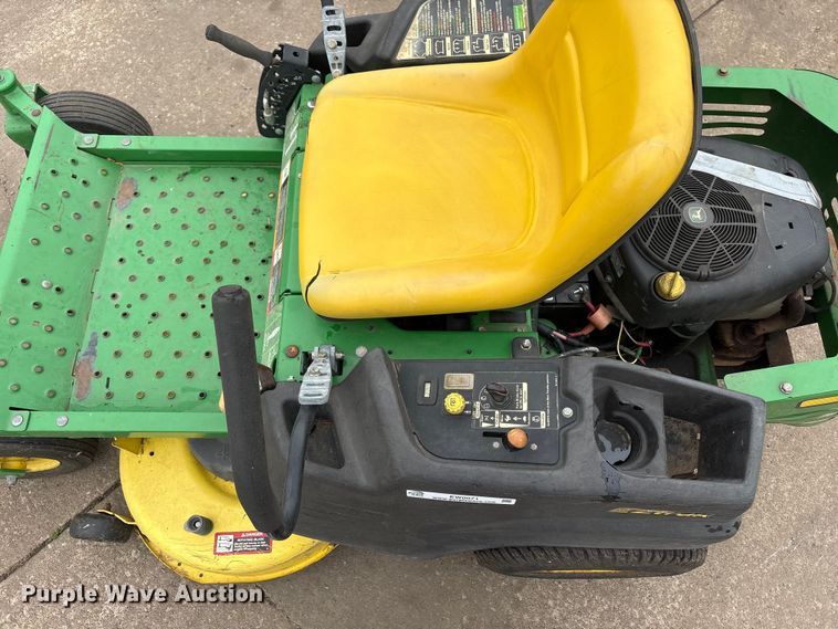 image for item EW0071 2011 John Deere 2225 42C ZTR lawn mower