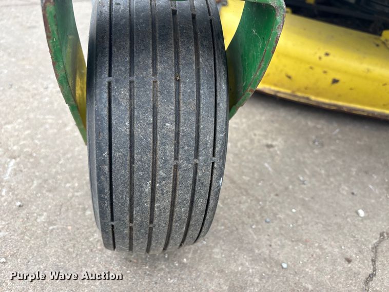 image for item EW0071 2011 John Deere 2225 42C ZTR lawn mower