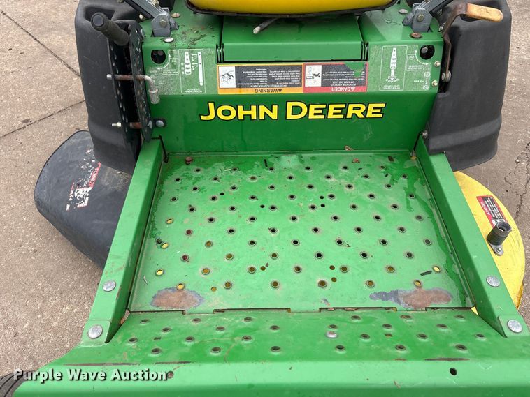 image for item EW0071 2011 John Deere 2225 42C ZTR lawn mower