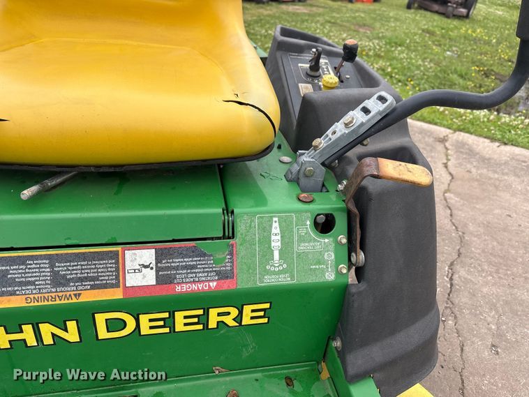 image for item EW0071 2011 John Deere 2225 42C ZTR lawn mower