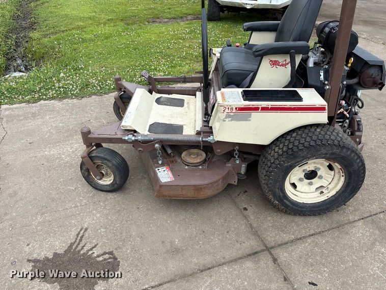 image for item EW0072 Grasshopper 218 ZTR lawn mower