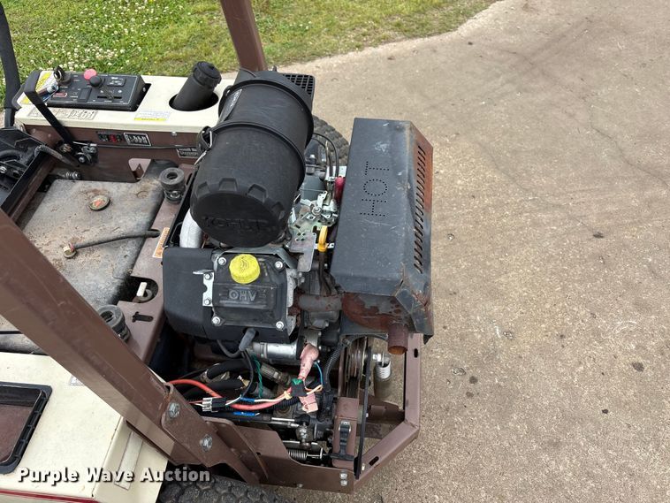 image for item EW0072 Grasshopper 218 ZTR lawn mower