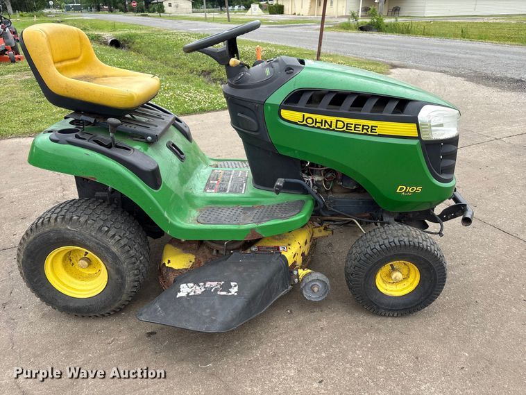 image for item EW0074 2012 John Deere D105 lawn mower