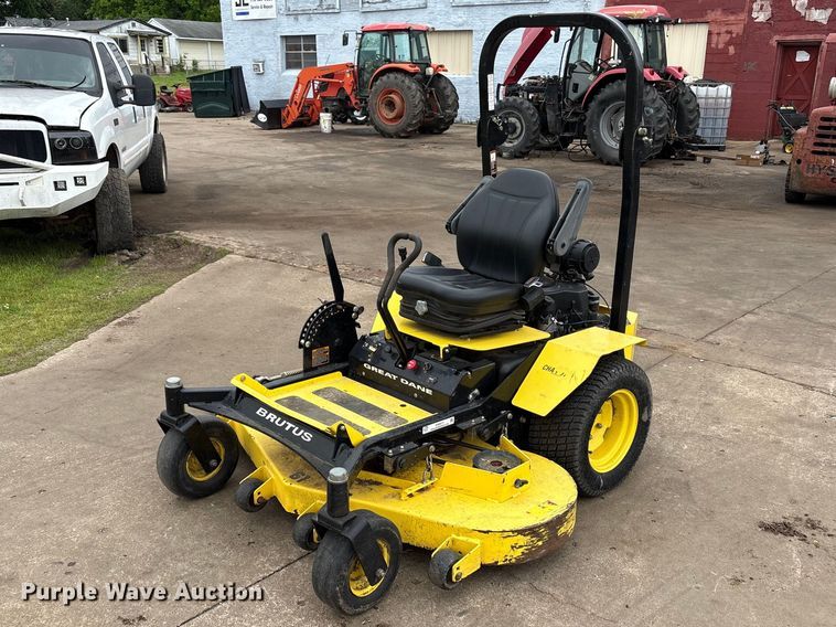 image for item EW0077 Great Dane Brutus GBKH2761S ZTR lawn mower