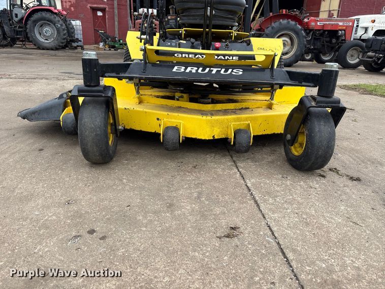 image for item EW0077 Great Dane Brutus GBKH2761S ZTR lawn mower