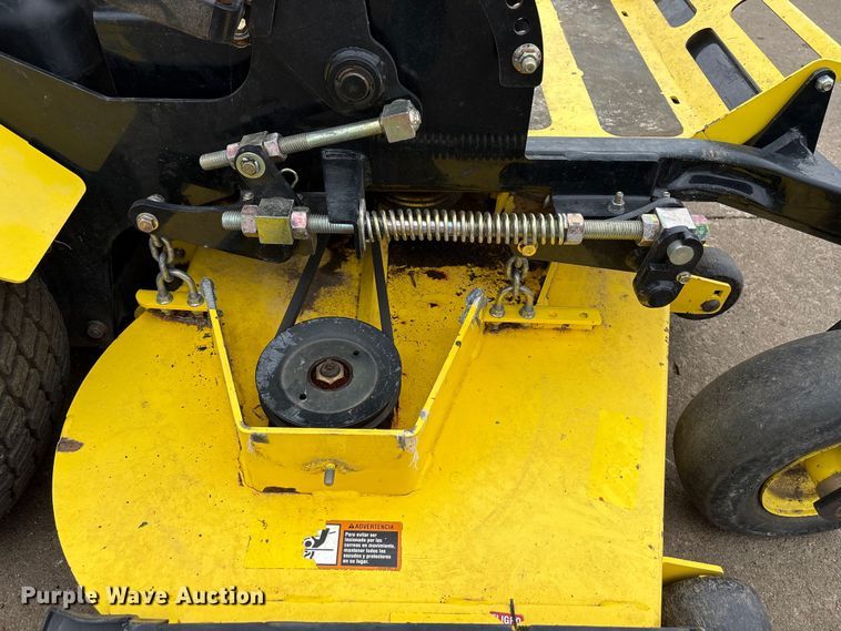 image for item EW0077 Great Dane Brutus GBKH2761S ZTR lawn mower