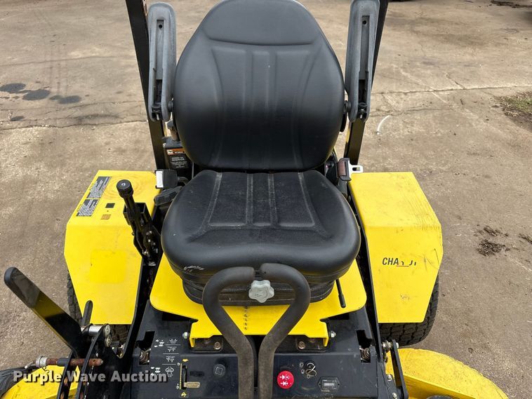 image for item EW0077 Great Dane Brutus GBKH2761S ZTR lawn mower