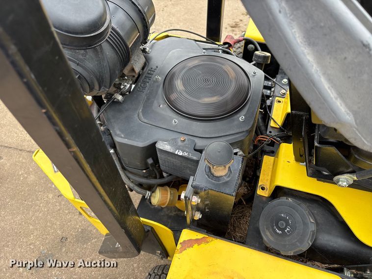 image for item EW0077 Great Dane Brutus GBKH2761S ZTR lawn mower