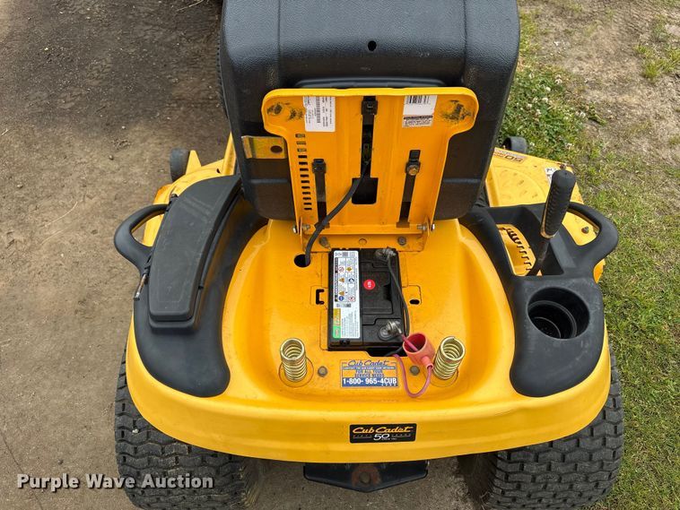 image for item EW0079 Cub Cadet 13WQ91AP0094456936 lawn mower