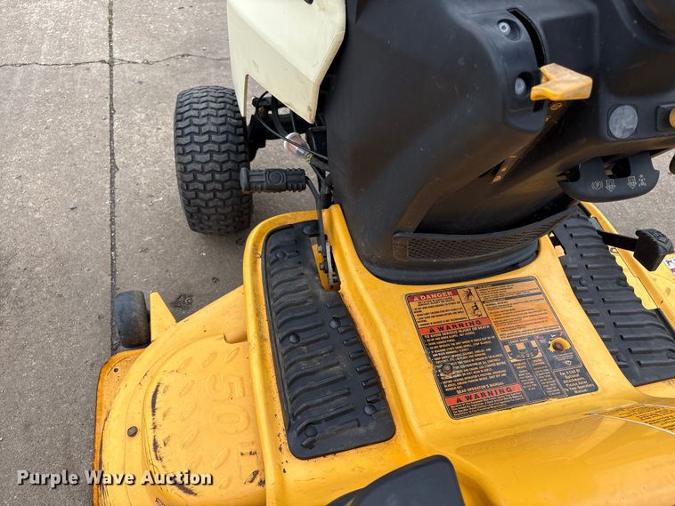 image for item EW0079 Cub Cadet 13WQ91AP0094456936 lawn mower