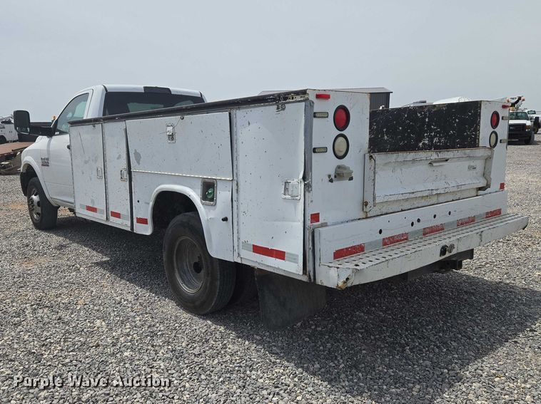 image for item EW0083 2014 RAM 3500 utility bed pickup truck