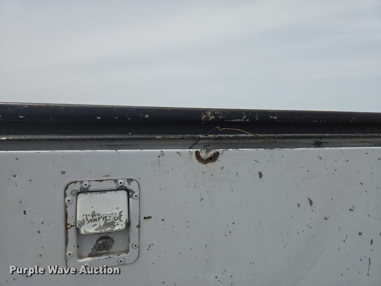 image for item EW0083 2014 RAM 3500 utility bed pickup truck