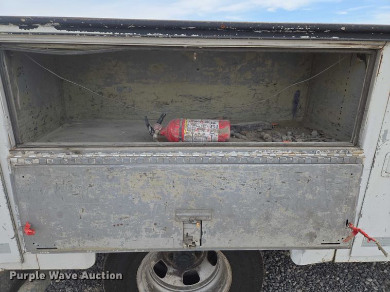image for item EW0083 2014 RAM 3500 utility bed pickup truck