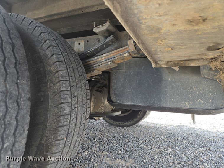 image for item EW0083 2014 RAM 3500 utility bed pickup truck