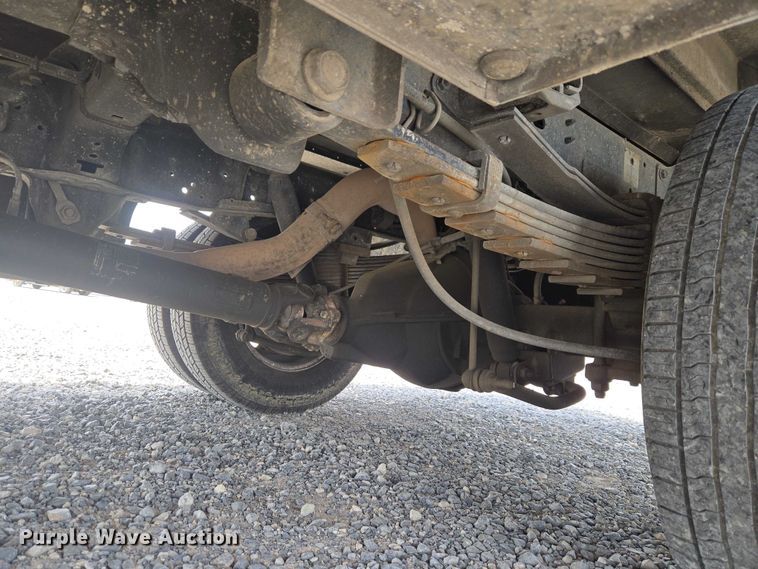 image for item EW0083 2014 RAM 3500 utility bed pickup truck