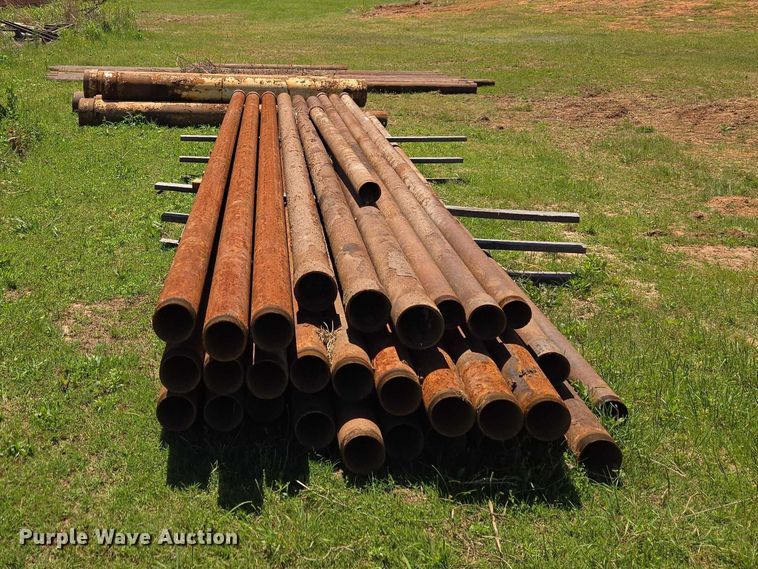 image for item EW0098 Approximately (51) sticks of pipe