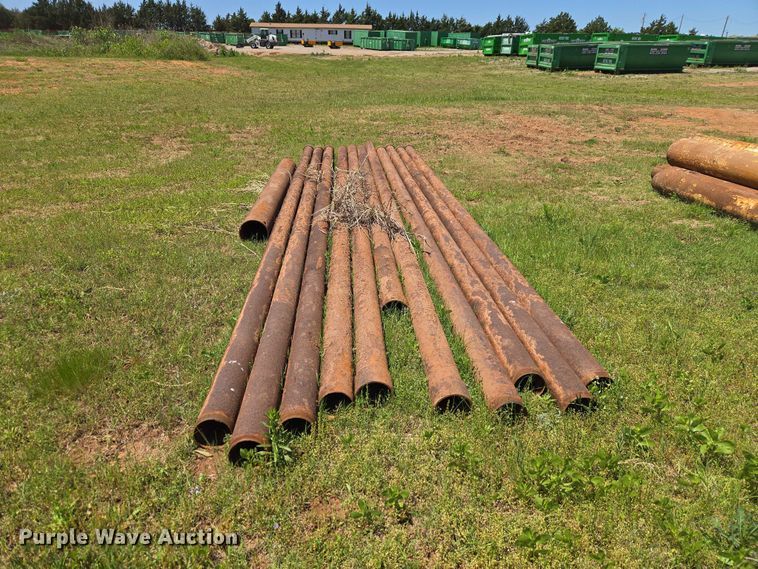 image for item EW0098 Approximately (51) sticks of pipe