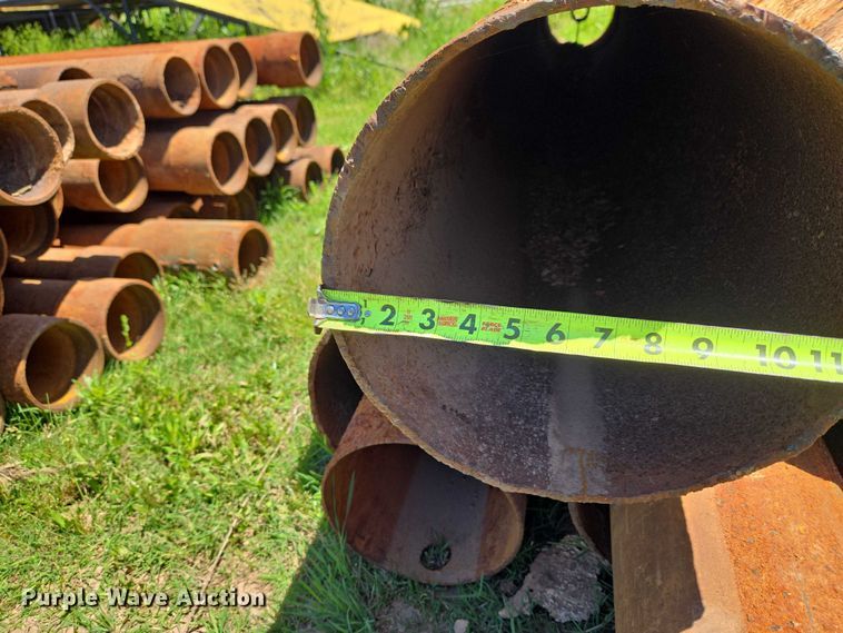image for item EW0098 Approximately (51) sticks of pipe