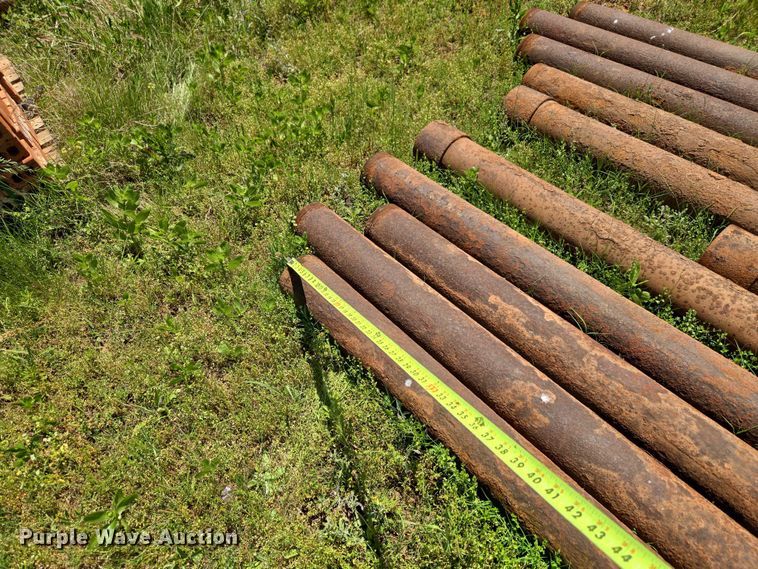 image for item EW0098 Approximately (51) sticks of pipe