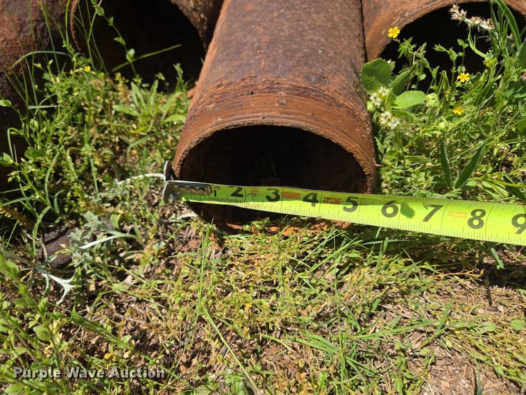 image for item EW0098 Approximately (51) sticks of pipe