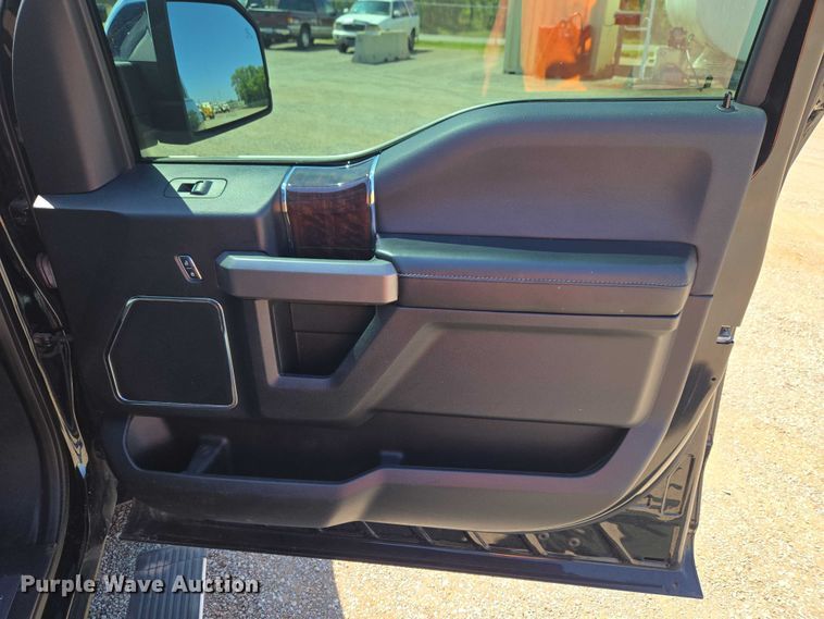image for item EW0103 2017 Ford F150 Crew Cab pickup truck