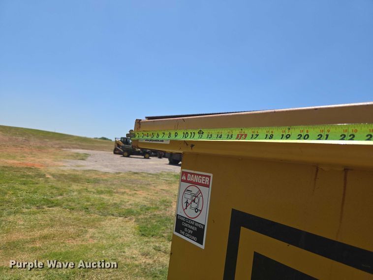 image for item EW0107 Roll offs roll off dumpster
