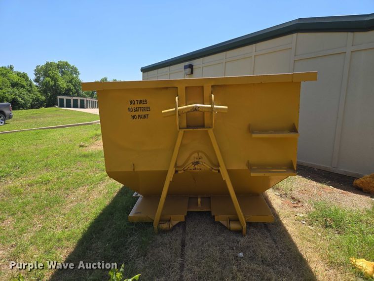 image for item EW0108 Roll offs roll off dumpster