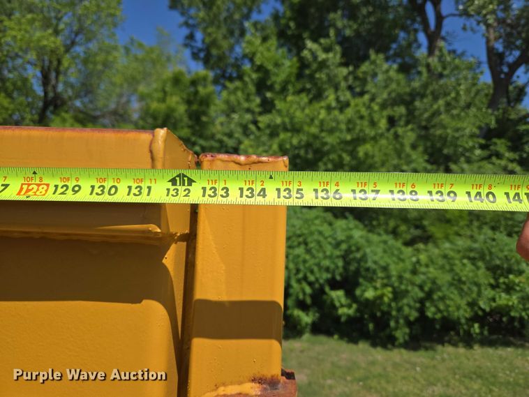 image for item EW0119 Roll Offs roll off dumpster