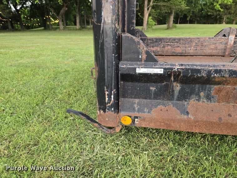 image for item EW0123 Hook lift bed