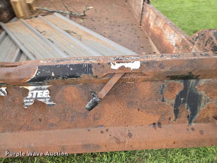 image for item EW0123 Hook lift bed