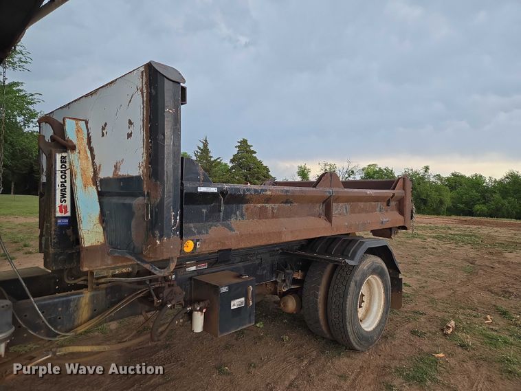 image for item EW0123 Hook lift bed