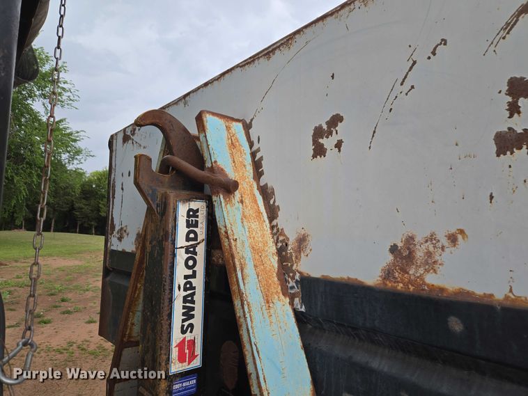 image for item EW0123 Hook lift bed