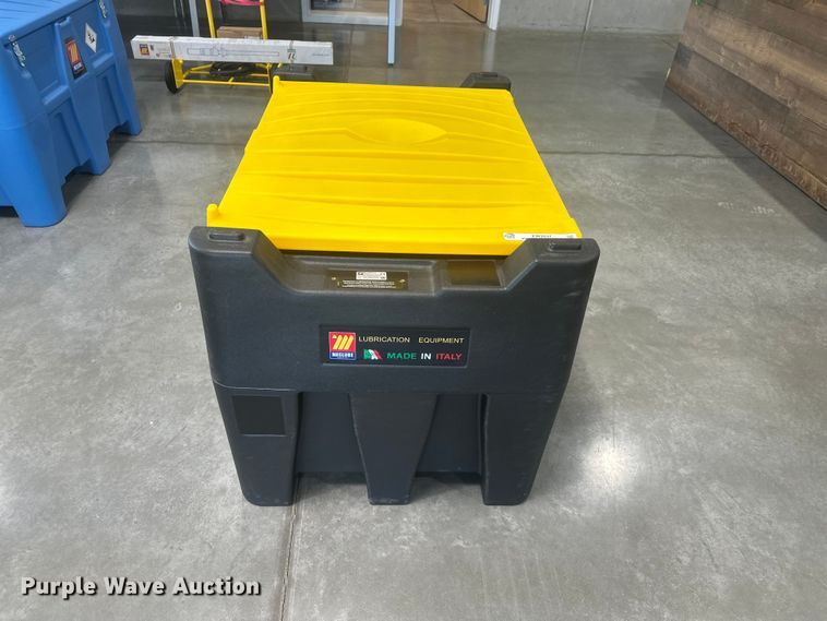 image for item EW2037 Meclube 090-6450-012 DEF/diesel tank