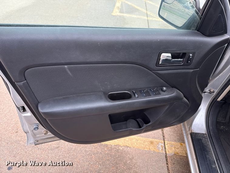 image for item EW4501 2011 Ford Fusion 