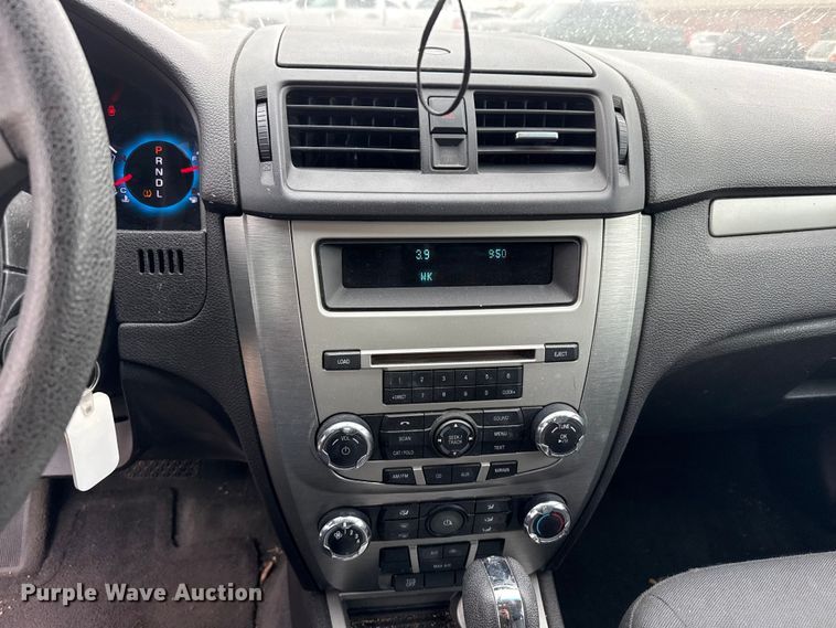 image for item EW4501 2011 Ford Fusion 