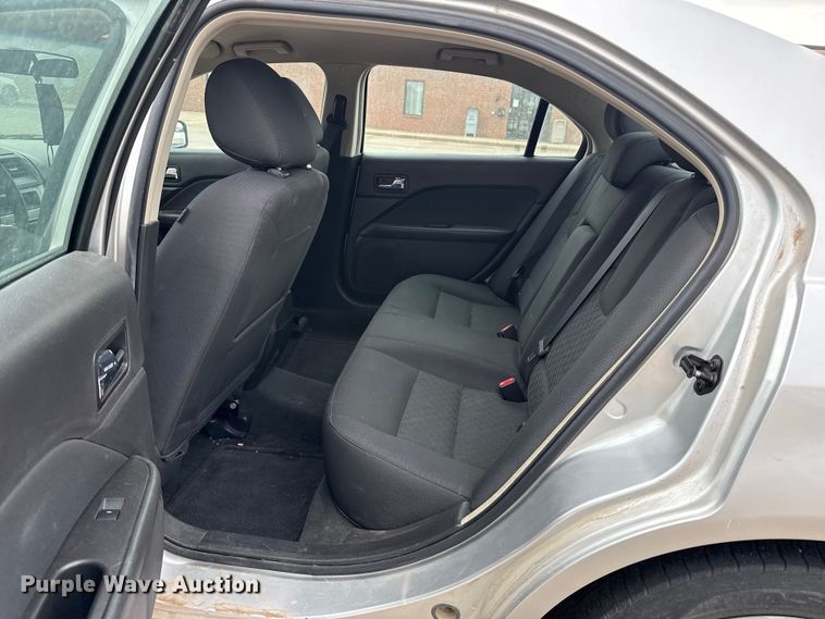 image for item EW4501 2011 Ford Fusion 