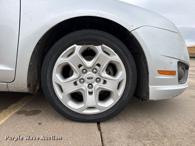 image for item EW4501 2011 Ford Fusion 