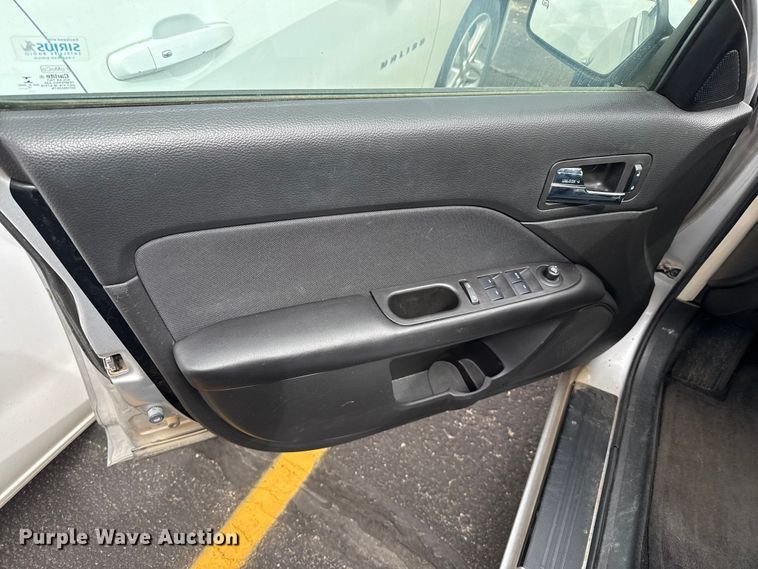 image for item EW4502 2013 Ford Fusion 